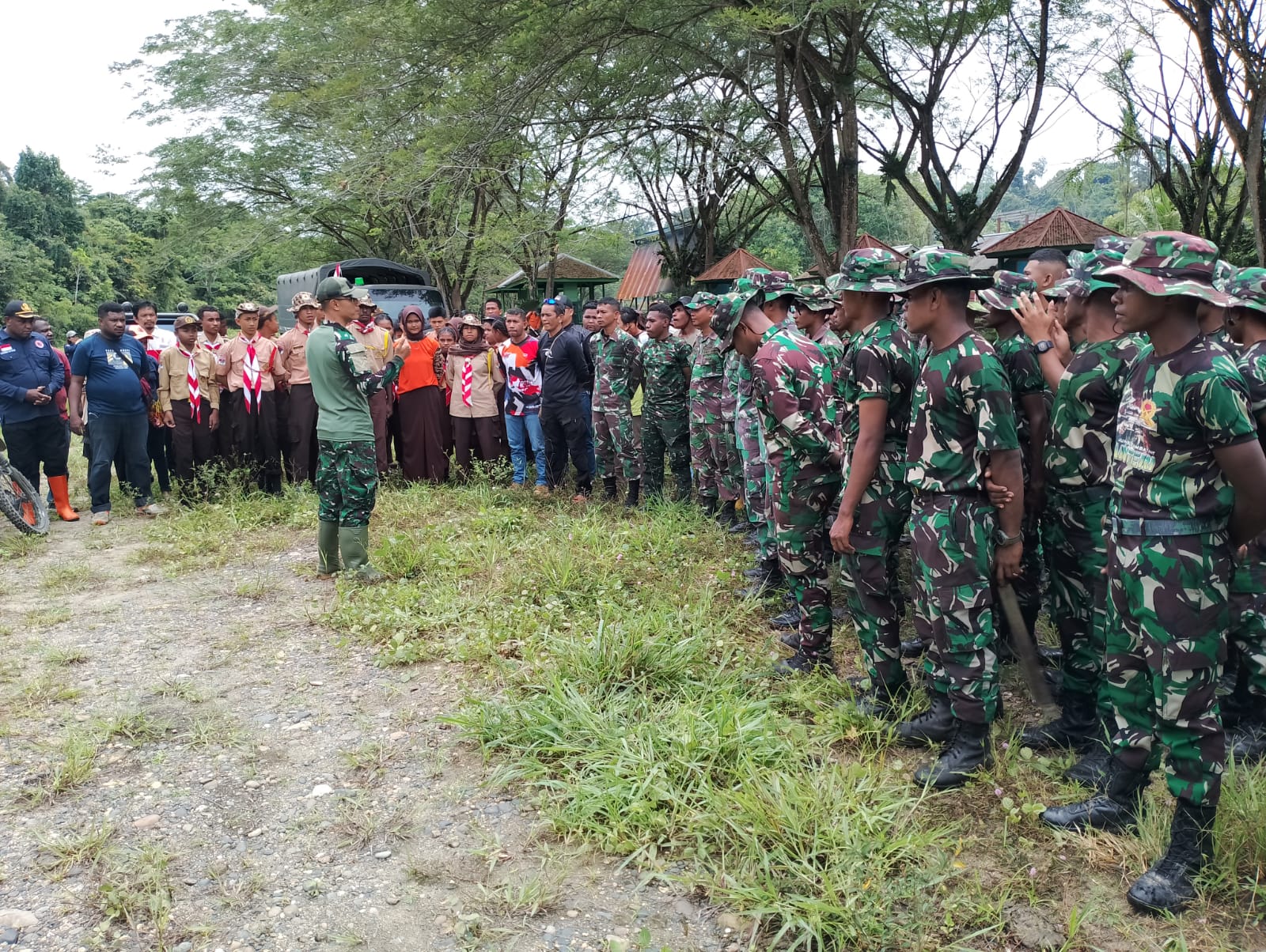 Peringati Hut TNI ke 78 Tahun, Kodim 1806/TB Gelar Berbagai Karya Bakti