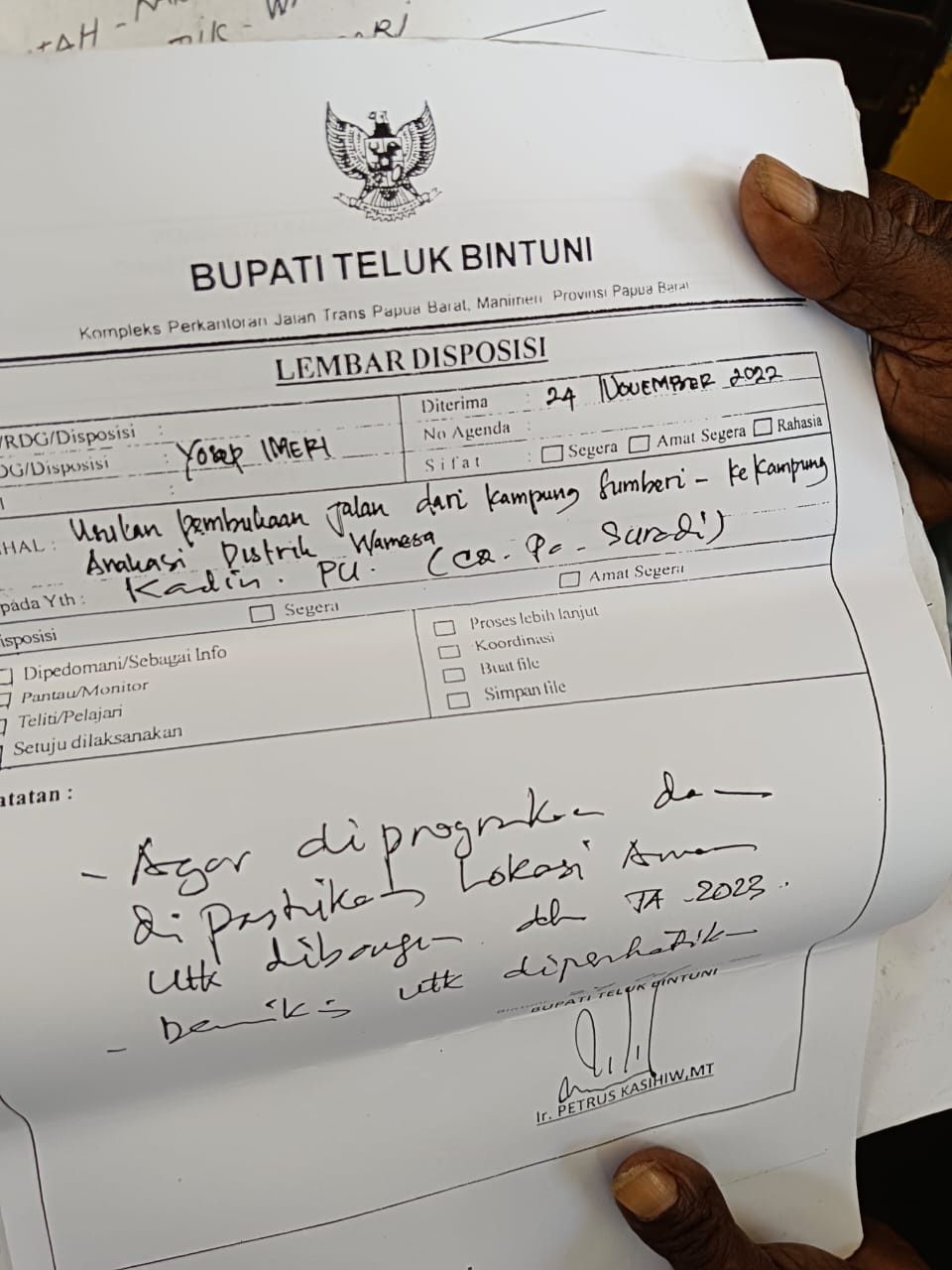 Lembar Disposisi Tidak Laku, Bupati Bintuni Kalah Sakti dengan Kepala Dinas PU