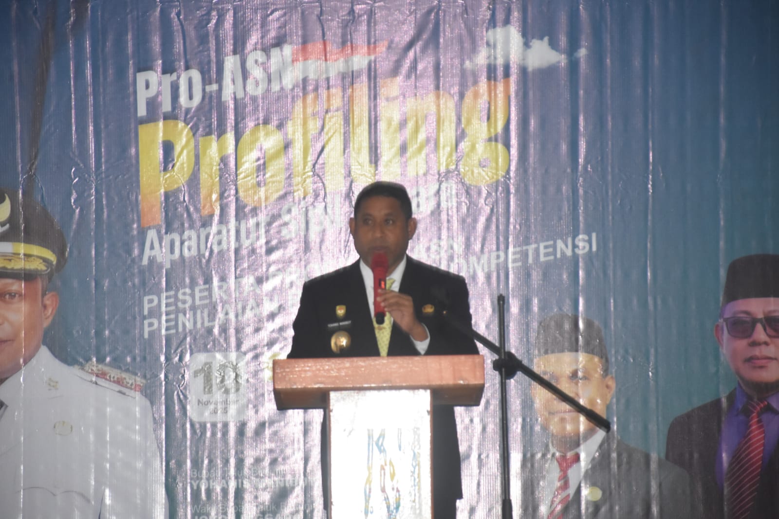 Mari Jaga Kerukunan Hentikan Perbedaan, Bupati Teluk Bintuni Pengangkatan PPPK Paruh Waktu Sesuai Aturan Perundang-undangan